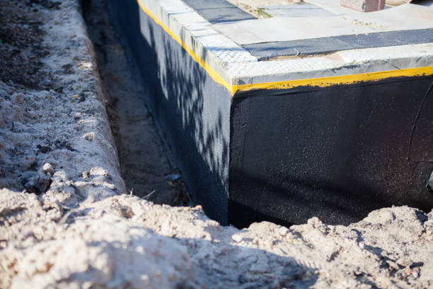 Professional Foundation Crack Repair technician working in Ten Mile, TN